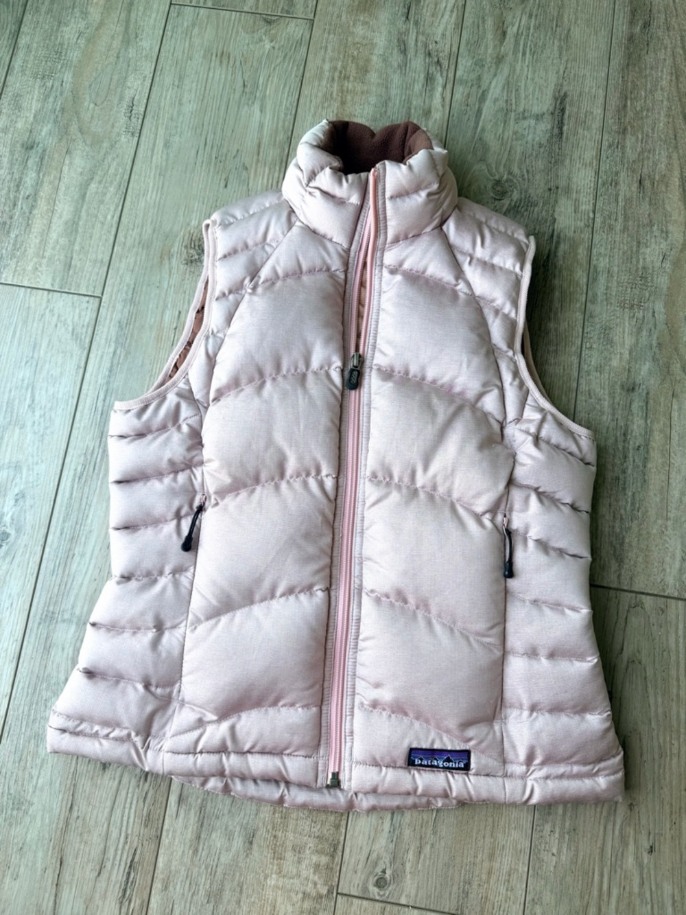 Patagonia Lightweight Windproof Insulated Down Sweater Pink Puffer Vest XS